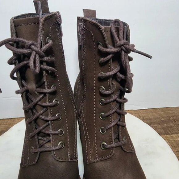 Steve Madden "Lauuren" Nubuck Leather Lace-Up Ankle Booties Sz 9.5M Dark Brown - Picture 3 of 3
